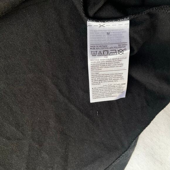 Old Navy Men Short Sleeve T-shirt size M, Black, American Tradition - Picture 7 of 8